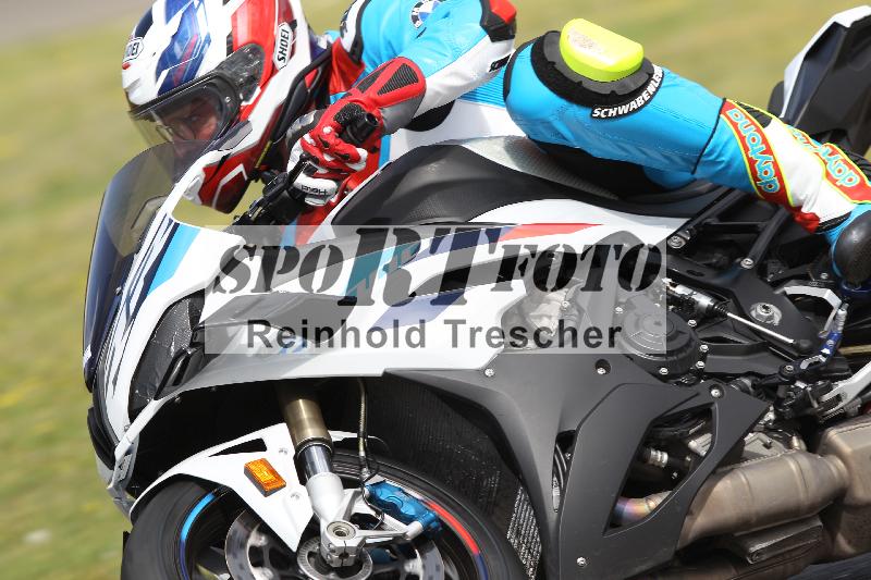 Archiv-2025/05 14.04.2025 Plüss Moto Sport ADR/Freies Fahren/13